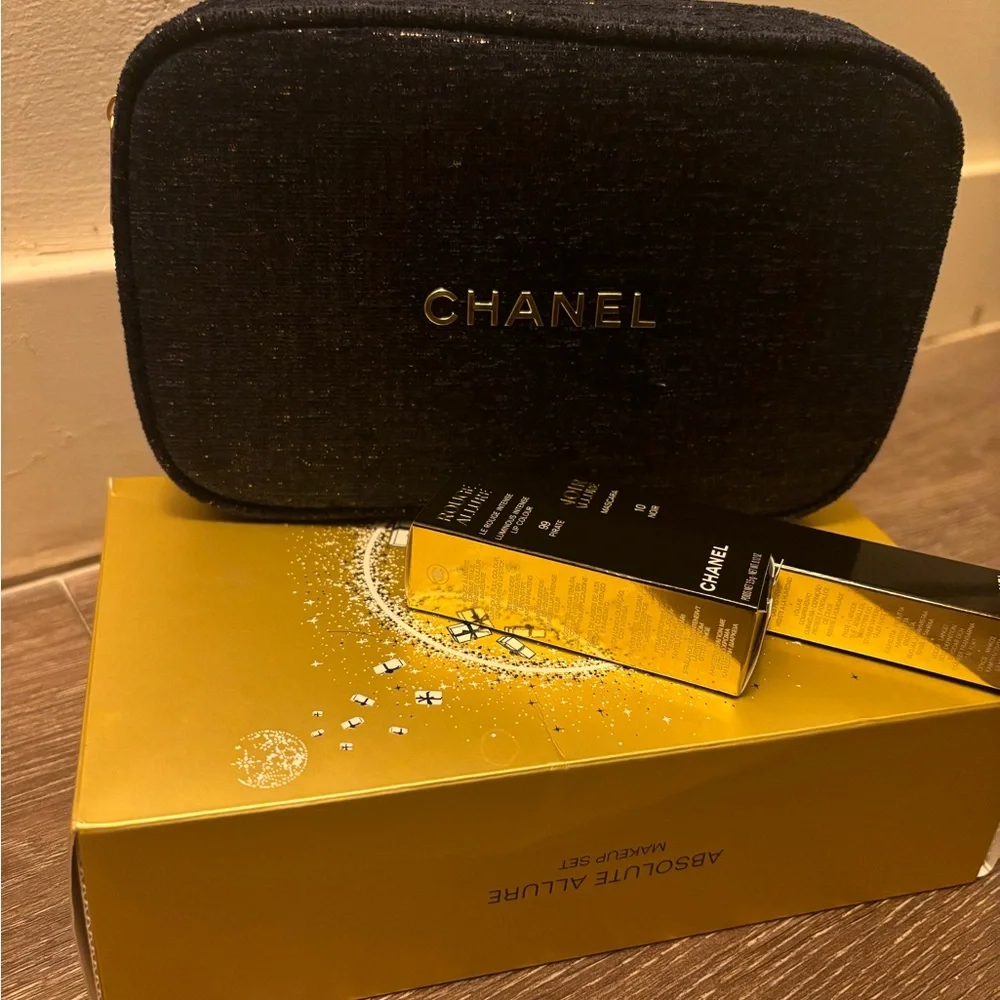 CHANEL holiday gift